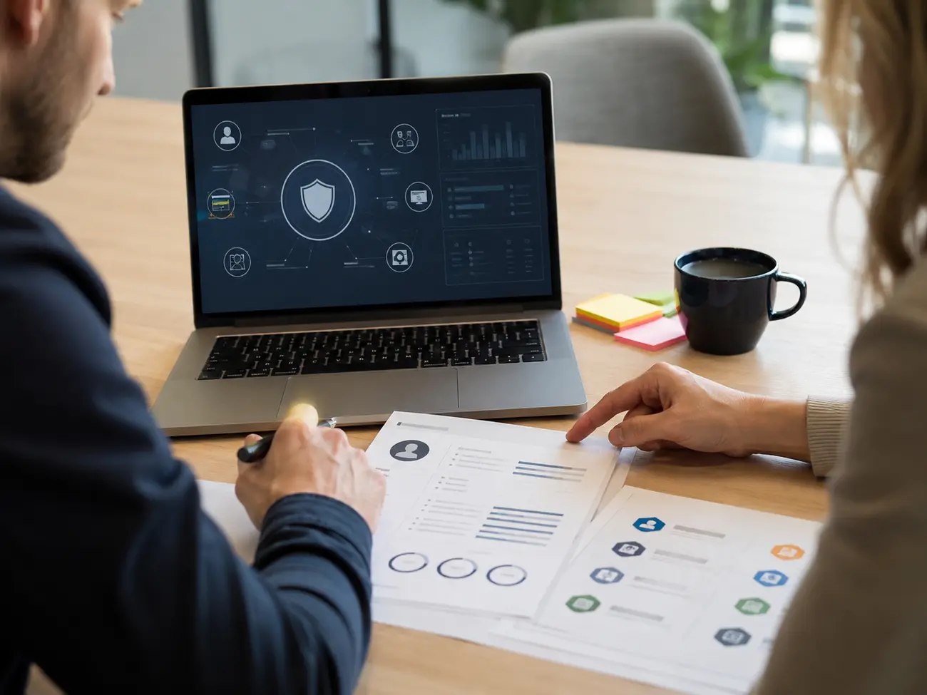Vorqualifizierung von Cybersecurity Profilen und Security Rollen